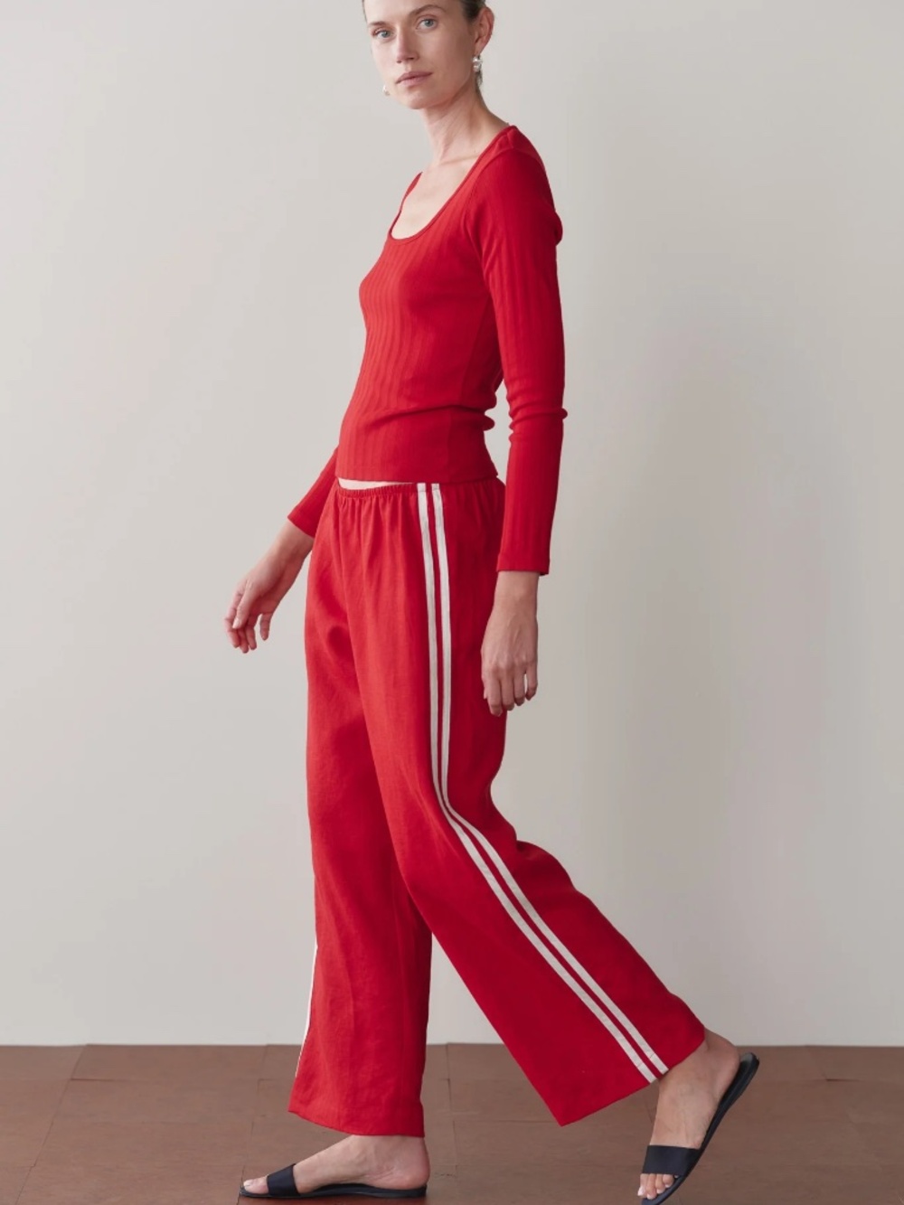 Donni Linen Crop Stripe Pant in Bell Pepper M